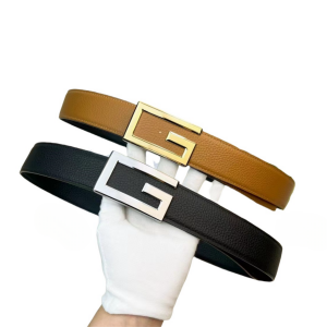 Gucci 古驰 3.8cm 方形G 平滑扣