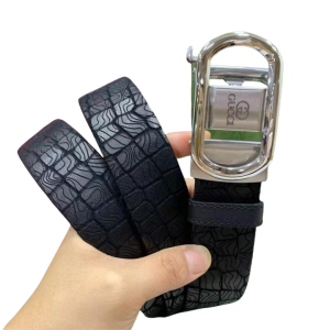 Gucci 古驰  3.5CM 头层牛皮革压纹 自动扣