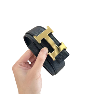 HERMES 爱马仕  3.8cm 荔枝纹平滑扣