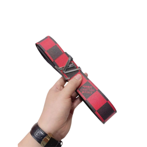 LOUIS VUITT0N 路易威登  4.0cm 牛皮革 5色带身平滑扣