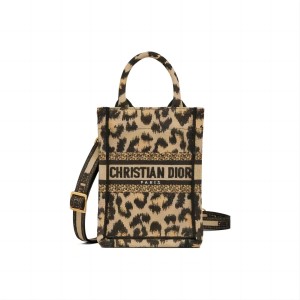 DIOR 迪奥  Tote 最新竖版mini 手机包
